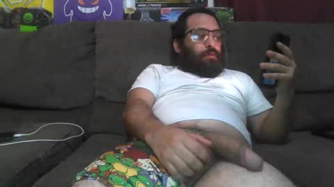 Snapshot of cummachine2022 chatting on 06/14/26, 01:36 cummachine2022 online show from 06/14/26, 01:36