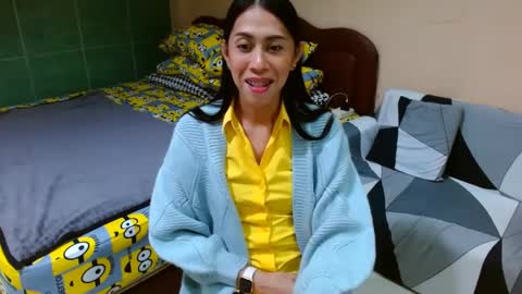 Leah Vergara online show from 12/16/24, 07:04