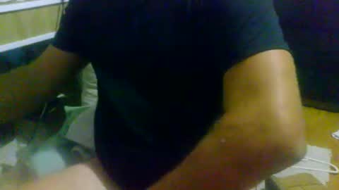 Snapshot of cumnridewa chatting on 04/28/26, 02:27 cumtowa online show from 04/28/26, 02:27