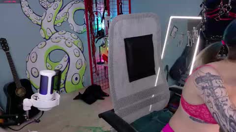 CUMpotikEve online show from 03/01/26, 03:52