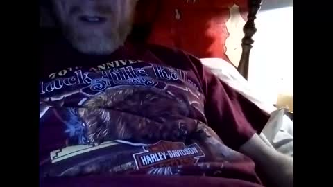 Snapshot of cumsforher chatting on 02/19/25, 11:49 cumsforher online show from 02/19/25, 11:49