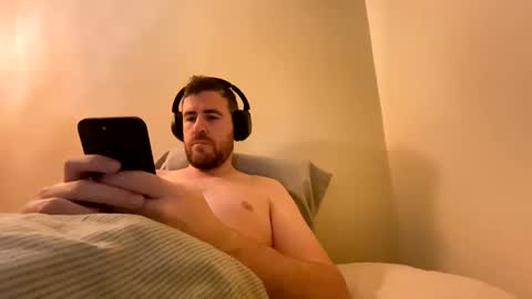 Snapshot of cumxdaddy chatting on 12/05/24, 05:15 cumxdaddy online show from 12/05/24, 05:15