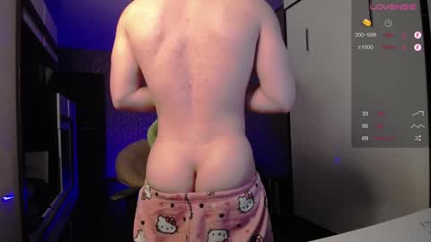 Snapshot of cumzan_ chatting on 02/06/25, 11:15 Tarzan online show from 02/06/25, 11:15