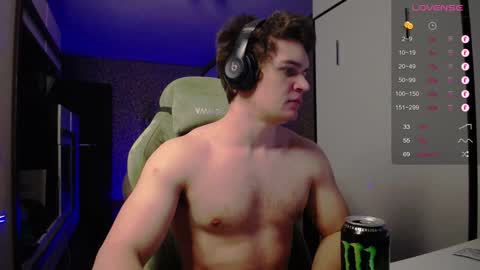 Snapshot of cumzan_ chatting on 02/08/25, 12:49 Tarzan online show from 02/08/25, 12:49