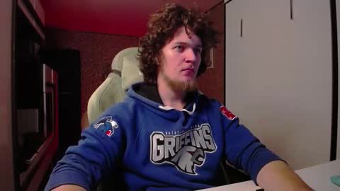 Snapshot of cumzan_ chatting on 09/23/25, 01:08 Tarzan online show from 09/23/25, 01:08