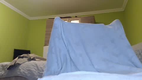 Im Lee. Say Hey Im very social. online show from 01/19/25, 04:57