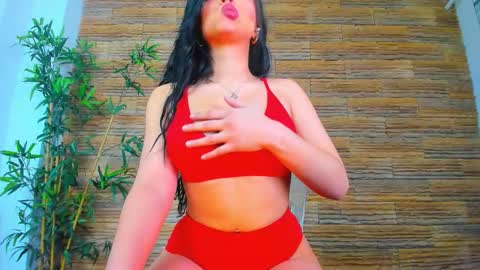 cupcake_izzy online show from 02/27/26, 05:40