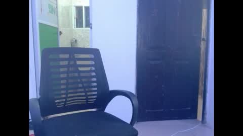 Snapshot of cupidxdoll chatting on 10/18/25, 07:03 cupidxdoll online show from 10/18/25, 07:03