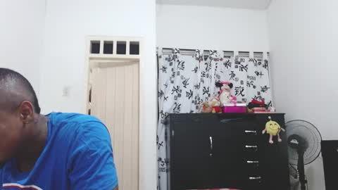 Snapshot of cuplex_hotlatina94 chatting on 01/31/25, 10:20 dominic and julieta... independent models online show from 01/31/25, 10:20