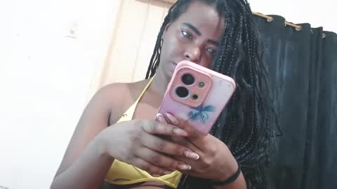 Snapshot of cuplex_hotlatina94 chatting on 06/05/26, 11:16 dominic and julieta... independent models online show from 06/05/26, 11:16