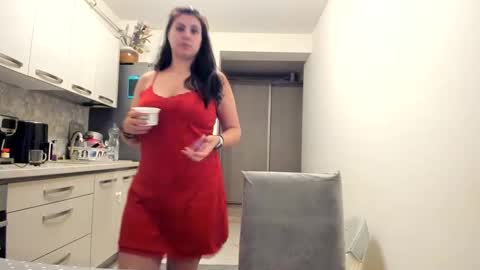 maria  alex online show from 02/18/25, 07:19