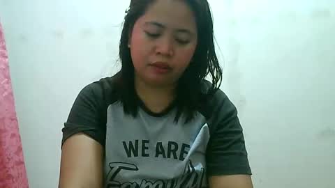 Snapshot of curious_girl247 chatting on 01/08/25, 01:00 curious_girl247 online show from 01/08/25, 01:00