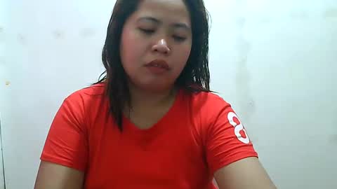 Snapshot of curious_girl247 chatting on 01/17/25, 08:13 curious_girl247 online show from 01/17/25, 08:13