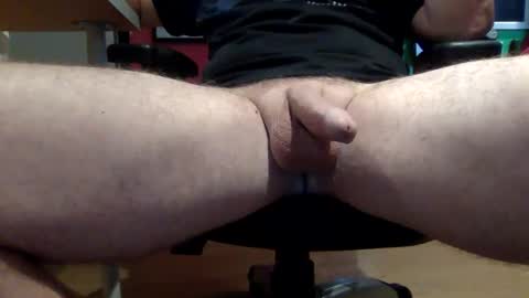 Snapshot of curious_madame_scotsman chatting on 09/24/25, 03:04 curious_madame_scotsman online show from 09/24/25, 03:04