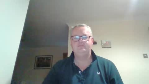 curiousax77 online show from 01/16/25, 08:54