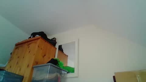 curiousax77 online show from 10/27/25, 10:41