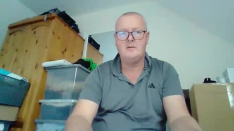 curiousax77 online show from 11/09/25, 10:35