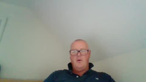 curiousax77 online show from 04/14/26, 09:59