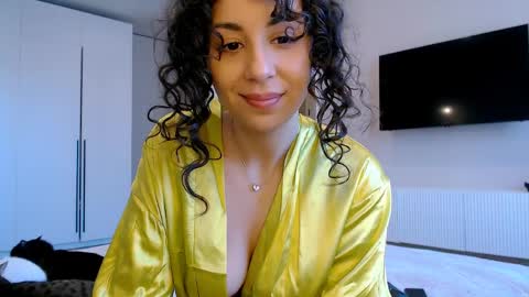 Snapshot of curly_jade_ chatting on 04/10/26, 01:16 curly_jade_ online show from 04/10/26, 01:16