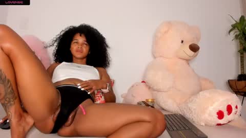Curly  -  OF- CURLY SWEETT online show from 05/15/26, 10:50