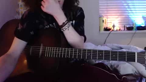 curly fries online show from 03/23/26, 05:55