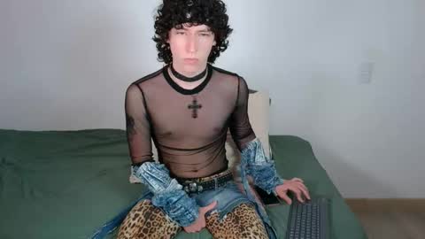 Noah online show from 03/17/26, 03:44