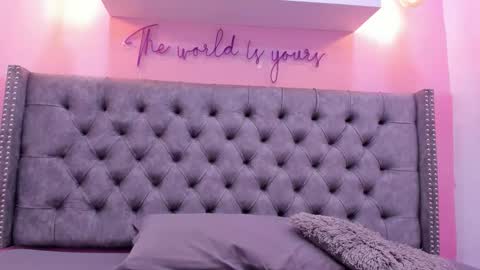 curvy_bigass18 online show from 02/08/26, 07:06