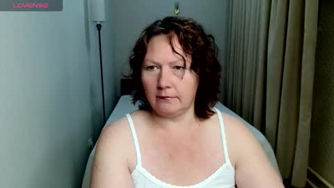 curvy_girlz online show from 09/09/25, 05:12