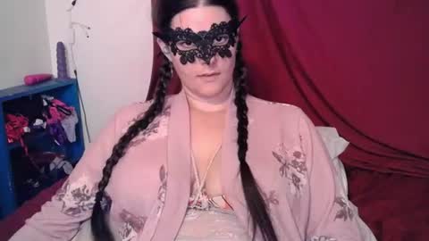 Snapshot of curvygamerceline chatting on 07/20/26, 06:43 Celine Fawe online show from 07/20/26, 06:43