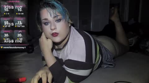 Curvygothfemboy online show from 02/04/25, 05:21