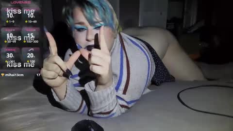 Curvygothfemboy online show from 02/13/25, 07:03