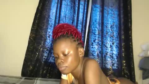 curvyjoan online show from 01/15/26, 09:36