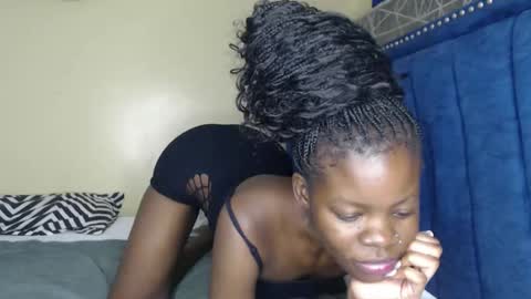 curvyjoan online show from 04/16/26, 09:10