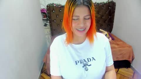 Snapshot of curvyjulieth chatting on 12/21/24, 01:15 Julieth online show from 12/21/24, 01:15