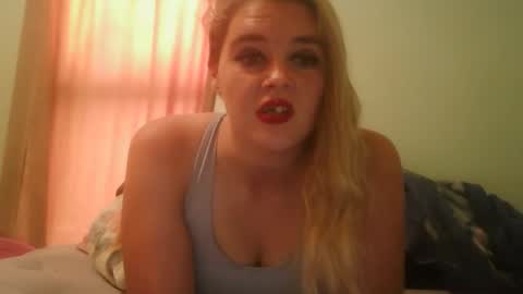 curvymom2025 online show from 11/07/25, 09:26