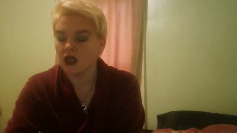 curvymom2025 online show from 11/21/25, 02:05