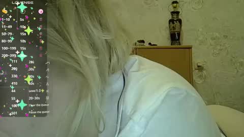 Curvy online show from 03/10/26, 10:48