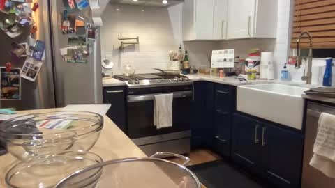 Snapshot of cutcollection chatting on 02/09/25, 03:32 CutCollection online show from 02/09/25, 03:32