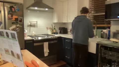 Snapshot of cutcollection chatting on 02/28/25, 02:53 CutCollection online show from 02/28/25, 02:53