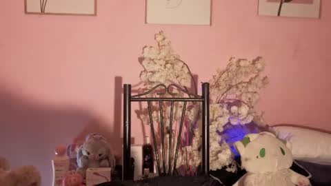 cute___hecate___ online show from 06/21/26, 01:08