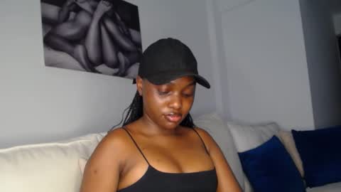 Liya online show from 01/29/25, 05:09