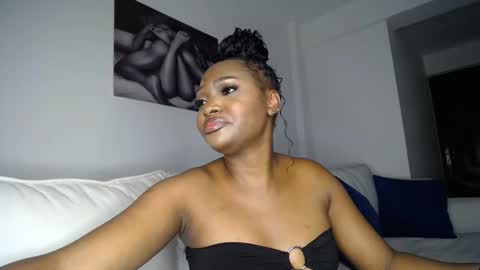 Liya online show from 03/03/25, 07:28