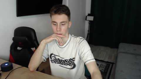 Im Brian online show from 02/18/25, 06:15