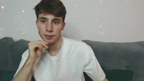 Im Brian online show from 12/22/25, 03:42