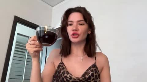 cute_bubbles online show from 07/19/26, 09:57