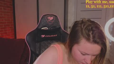 Snapshot of cute_darina chatting on 01/14/25, 07:38 Everyday stream in the same time online show from 01/14/25, 07:38