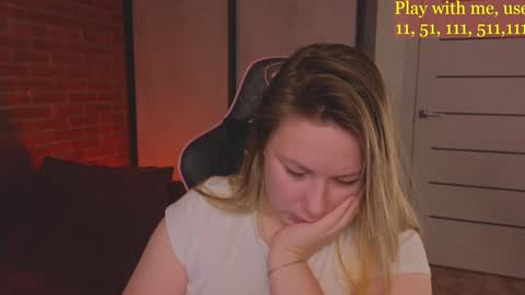 Snapshot of cute_darina chatting on 01/17/25, 07:51 Everyday stream in the same time online show from 01/17/25, 07:51