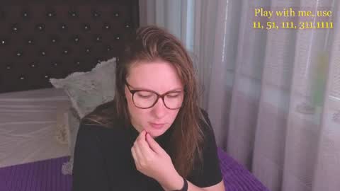 Snapshot of cute_darina chatting on 06/12/26, 01:37 Everyday stream in the same time online show from 06/12/26, 01:37