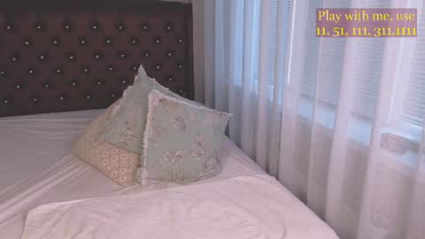 Snapshot of cute_darina chatting on 07/01/26, 01:29 Everyday stream in the same time online show from 07/01/26, 01:29