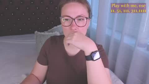 Snapshot of cute_darina chatting on 07/08/26, 01:32 Everyday stream in the same time online show from 07/08/26, 01:32